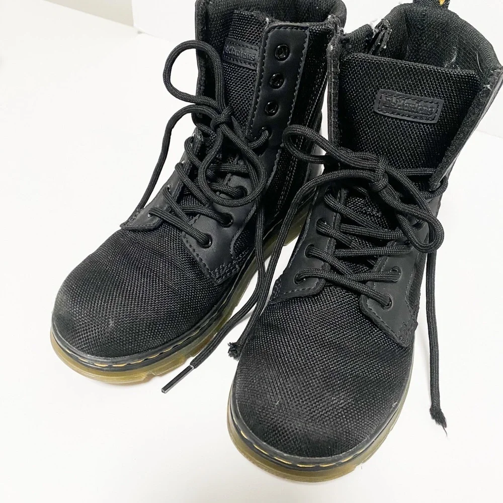 DR MARTENS BLACK COMBS J BLACK LACE UP & ZIPPER ANKLE BOOTS SIZE Little kid 2 - Picture 3 of 11